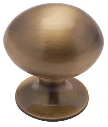 Egg cupboard knob - distressed brass