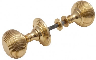 Reeded rim knob set - 3 finishes